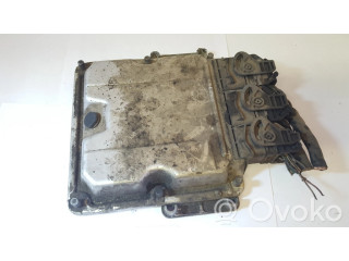 Řídící jednotka 0281010556, 8200153946 Renault Laguna II 2002