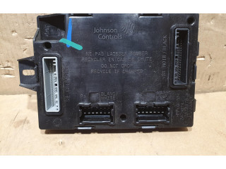 Блок комфорта 2675974   Renault Trafic III (X82)   