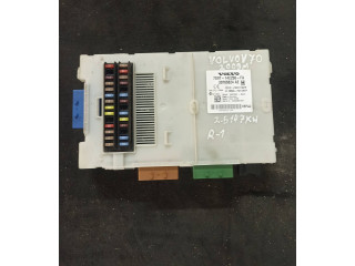 Блок предохранителей 7G9T14C256FA, 30765624AE   Volvo V70    