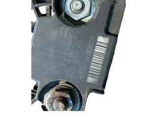 Генератор 8200660033, 32610 Renault Clio III