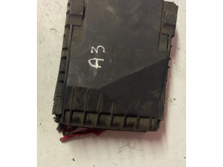 Блок предохранителей 1K0937125D Audi A3 S3 A3 Sportback 8P