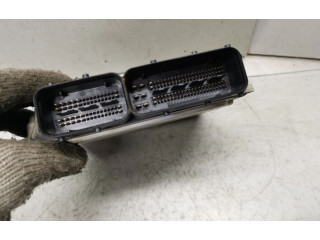 Řídící jednotka 03G906016HN, 0281012272 Volkswagen Caddy 2006