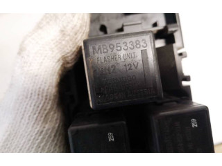   Pojistková skříňka mb953383, MB953383   Volvo S40, V40 1998