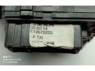 Ручка стеклоочистителей 681727472R Dacia Dokker