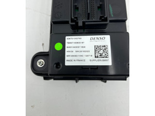 Модуль блока управления кондиционером 6701052760, 645914400011856   Maserati Ghibli