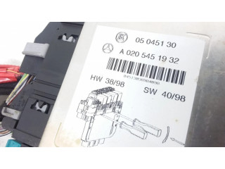   Pojistková skříňka A0205451932, 05045130   Mercede-Benz S W220 2001