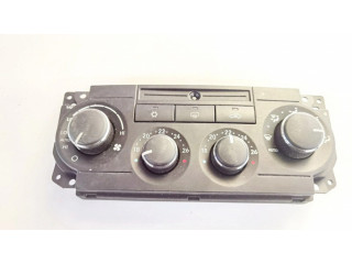 Блок управления климат-контролем P55111011AF   Jeep Grand Cherokee (WK)