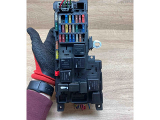 Блок предохранителей 8678449   Volvo XC90    