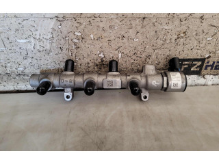 Vstřikovací lišta 059130090DL, 04L130764B   Audi Q7 4M    DHXA 