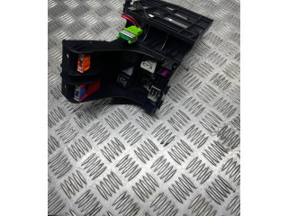 Pojistková skříňka 4E1937503A, 4E0907279D Audi A8 S8 D3 4E 2004