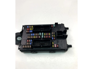 Блок предохранителей 32142591 Volvo XC90