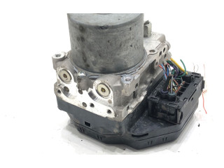 Блок АБС 133800-3180 Infiniti Q70 Y51 2013 - 2019 года