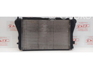 Интеркулер  1K0121345E   Volkswagen Touran I 