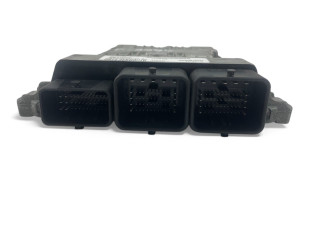 Блок управления двигателем Блок управления 31355712, S180134103A   Volvo V70