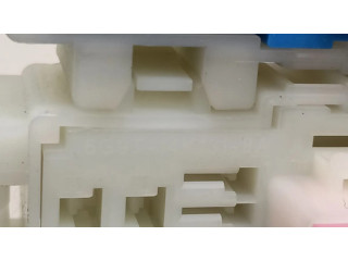 Блок предохранителей 6G9T14K131DA, 6G9T14K131BA Volvo V70