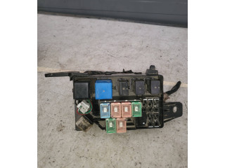 Блок предохранителей Mitsubishi L200