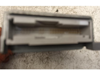 Блок подушек безопасности 8200375763 Renault Clio II