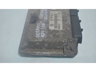 Блок управления двигателя 038906018GM, 0281010181   Skoda Octavia Mk1 (1U)