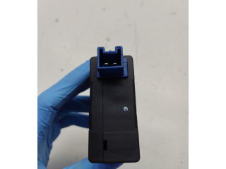 Двигатель центрально замка 40705370, 4808812 Saab 9-5 2007