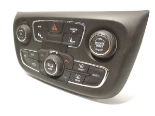 Блок управления климат-контролем 60928135, P6TM19DX9AB   Jeep Compass