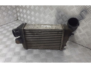 Интеркулер  51753653, 060316070688   Alfa Romeo GT 1.9