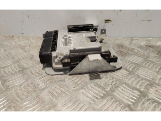 Řídící jednotka 03G906021PC   Volkswagen Caddy 2006