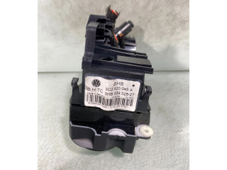 Блок управления климат-контролем 3c2820045a   Audi A3 S3 8P