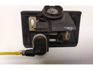 Zámek zadních dveří A208800037 Mercedes-Benz E W210 2000