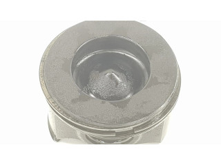 Píst 11258519401, 1212CD BMW 2 Active Tourer U06 pro naftový / Электричество motor