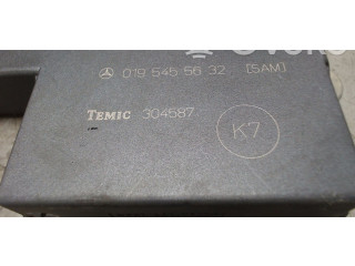   Pojistková skříňka 0195455632, NICHTZUTREFFEND   Mercedes-Benz C W202 1999