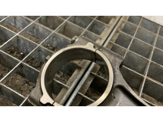 Píst Dodge RAM pro benzínový motor 5.7 EZH