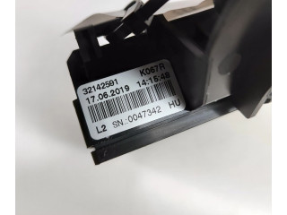 Pojistková skříňka 32142591 Volvo XC60 2019