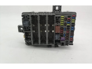 Pojistková skříňka F75TV0G241 Honda Civic 2015