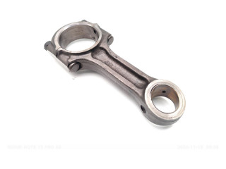 Шатун      KIA Carnival  