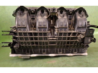 Поршень Всасывающий коллектор Skoda Octavia Mk4