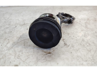  Поршень с шатуном    Nissan X-Trail T30  