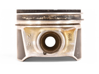  Поршень DDY DDYA DDYB 04L107065AR  Skoda Karoq  