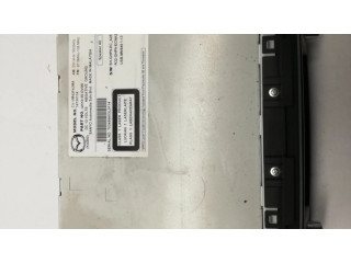 Радио/ проигрыватель CD/DVD / навигация