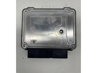 Řídící jednotka 03G906021AB, 0281014075 Volkswagen Caddy 2006