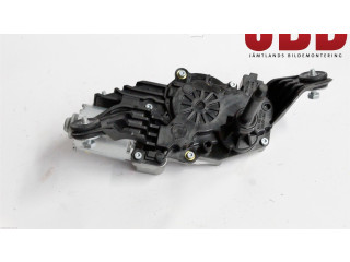 Моторчик заднего дворника 98700J7000 KIA Ceed