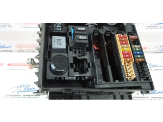 Блок предохранителей 8J0937503   Audi TT TTS Mk2    