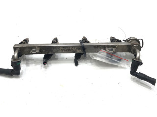 Топливная рампа 0280151235 Fiat Linea