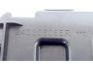 Другая деталь отсека двигателя