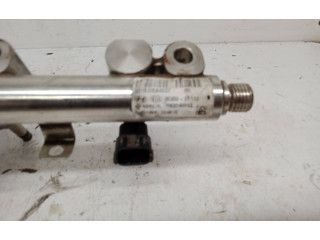 Топливная рампа 353502B110 KIA Pro Cee'd II для двигателя G4FD