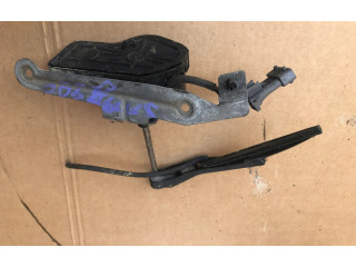 Моторчик стеклоочистителя 0390206935 Saab 900