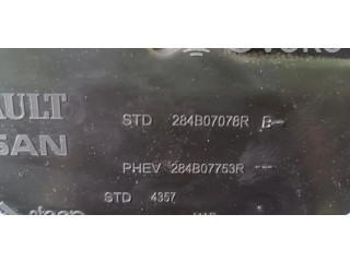 Блок предохранителей 284B0708R   Renault Clio II    