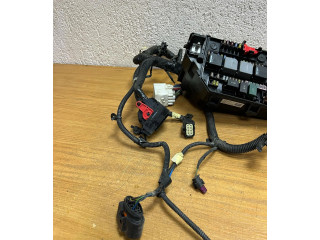 Блок предохранителей  8888752265, 31473880   Volvo XC40    