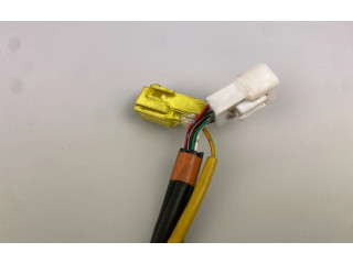 Подрулевой шлейф SRS    Subaru Forester SG