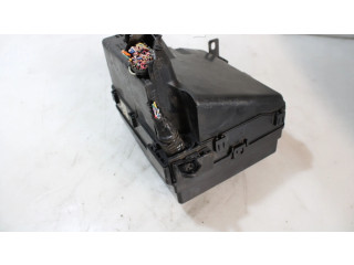 Блок предохранителей Mitsubishi Lancer X