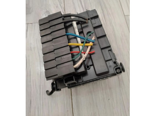 Pojistková skříňka Řídící jednotka BSM 9664055480 Peugeot 1007 2014